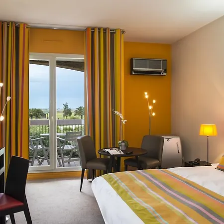 Hotel D'huston And Golf 4*