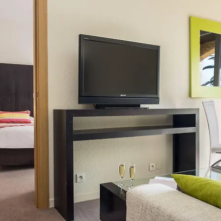 D'huston And Golf Hotel 4*