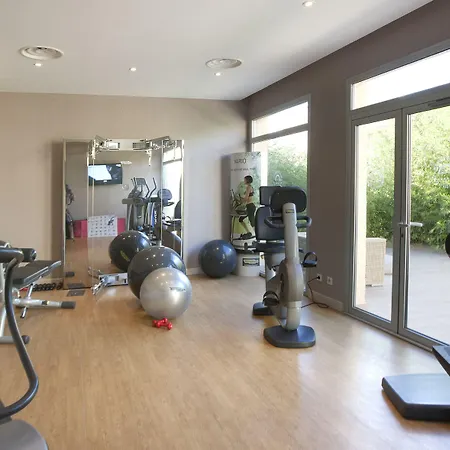 D'huston And Golf Hotel 4*