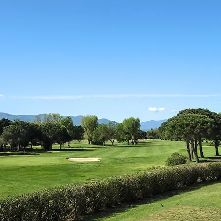 D'huston And Golf 4*